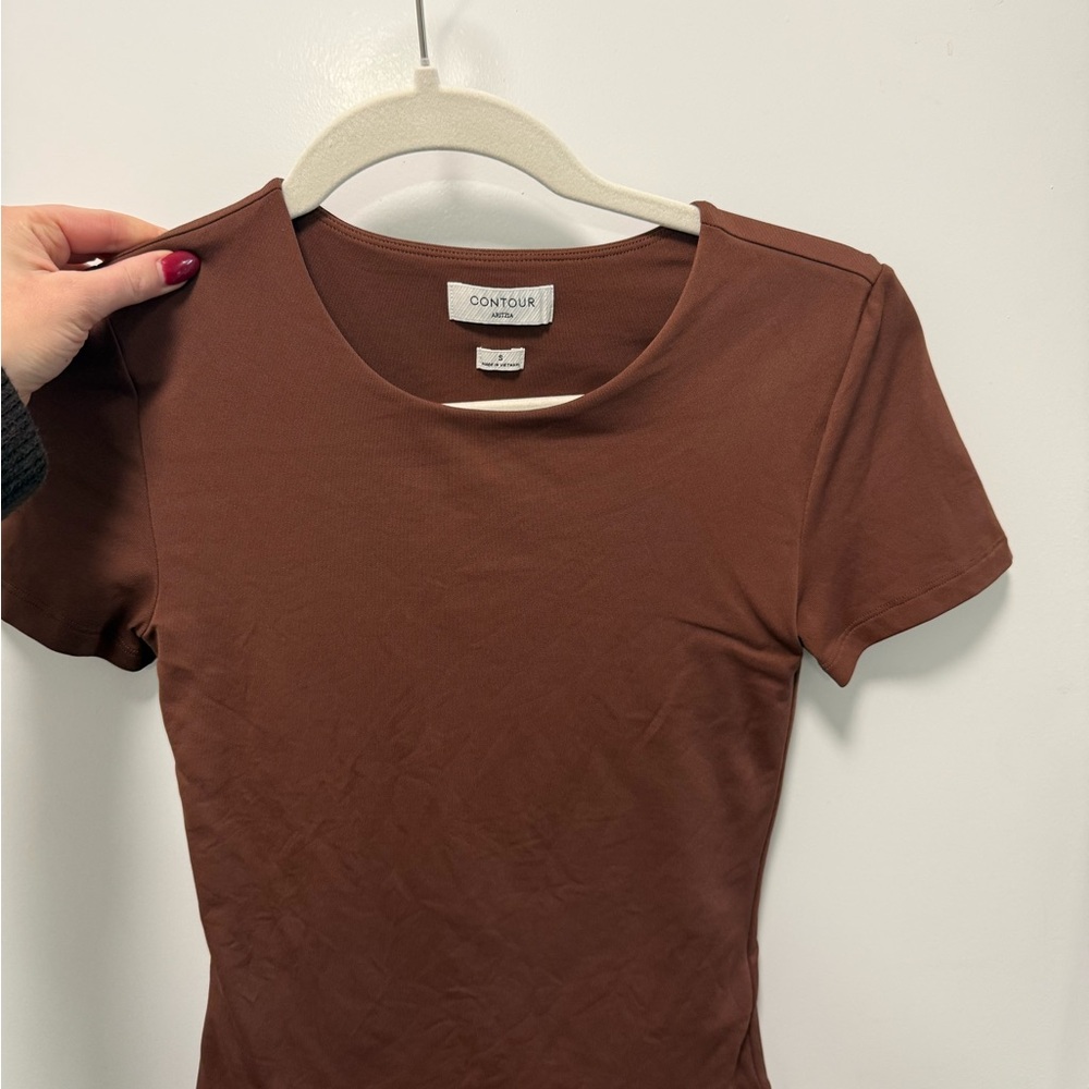 Aritzia Brown Short Sleeve Top